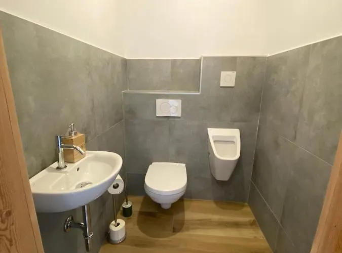 Andrella Auszeithof - Schlaferlebnis Im Holzfass